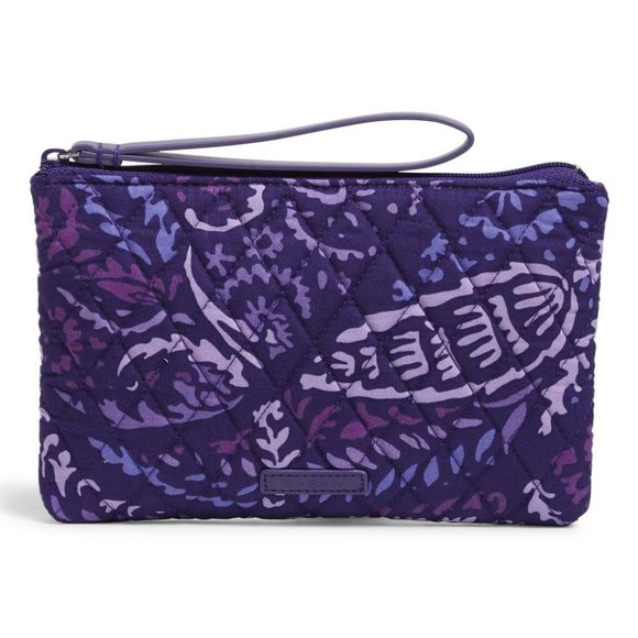 VERA BRADLEY QUILTED BACKPACK, TOTE, WRISTLET, ZIP AROUND WALLET & HAIR SCRUNCHI - Picture 6 of 9